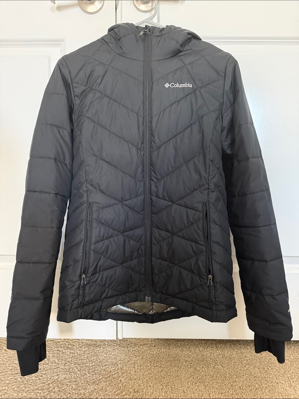 Columbia Women's Black Quilted Insulated Hooded Puffer Jacket